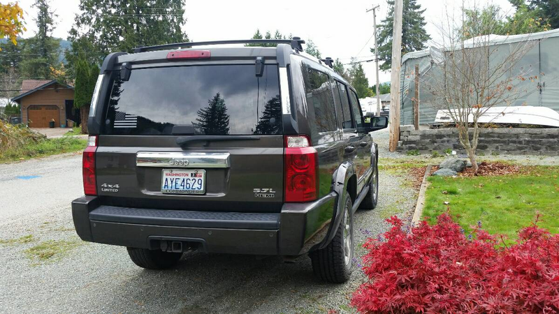 Illustration for article titled For $10,500, Could This 2006 Jeep Commander Limited Command Your Attention?